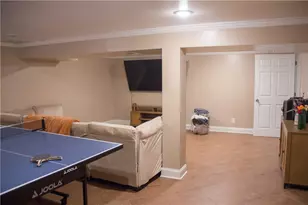 614 Maple Hill Dr, Dayton, OH 45449 - Photo 27