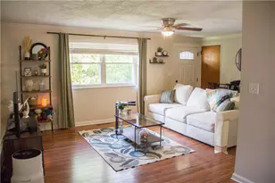 614 Maple Hill Dr, Dayton, OH 45449 - Photo 5
