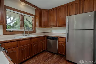 5284 Bittersweet Drive, Washington Twp, OH 45429 - Photo 9