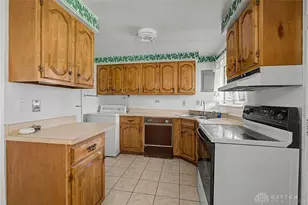 4451 Longfellow Ave, Dayton, OH 45424 - Photo 11