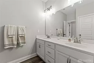 2425 Middleboro Rd, Washington Twp, OH 45113 - Photo 77