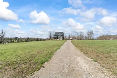 2425 Middleboro Road, Washington Twp, OH 45113 - Photo 3