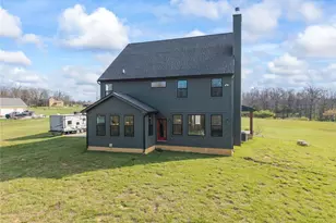 2425 Middleboro Rd, Washington Twp, OH 45113 - Photo 7