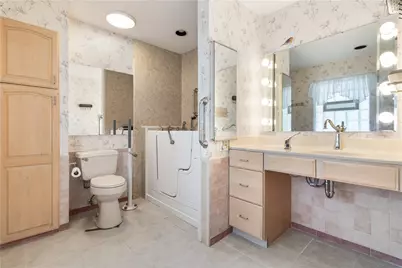 5760 Burkhardt Road, Dayton, OH 45431 - Photo 27