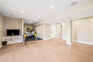10953 Ruston Glen Ct, Washington Twp, OH 45458 - Photo 5