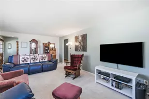 3161 Sherwood Park Dr, Springfield, OH 45505 - Photo 9