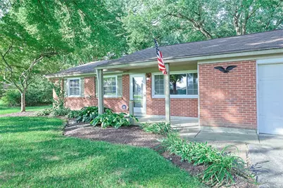 1593 Kensington Drive, Bellbrook, OH 45305 - Photo 3