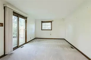 1593 Kensington Dr, Bellbrook, OH 45305 - Photo 9