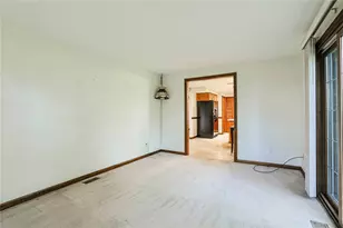 1593 Kensington Dr, Bellbrook, OH 45305 - Photo 11