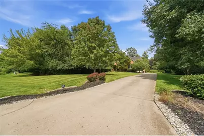 7373 Deep Woods Court, Springboro, OH 45066 - Photo 5