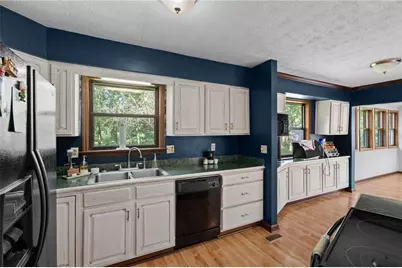 7330 Silver Lane, Butler Twp, OH 45414 - Photo 27