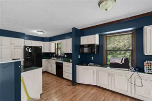 7330 Silver Ln, Butler Twp, OH 45414 - Photo 23