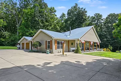 924 Oxford Middletown Road, Hamilton, OH 45013 - Photo 1