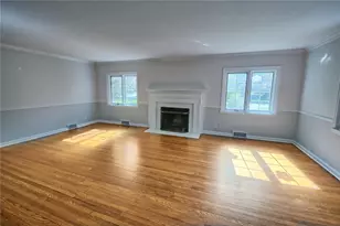 19 Lookout Dr, Oakwood, OH 45419 - Photo 9