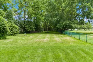 1084 Kingsgate Rd, Springfield, OH 45503 - Photo 9