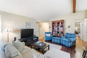 8353 Schoolgate Dr, Huber Heights, OH 45424 - Photo 7