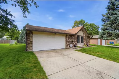 8353 Schoolgate Drive, Huber Heights, OH 45424 - Photo 3