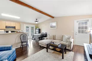 8353 Schoolgate Dr, Huber Heights, OH 45424 - Photo 5