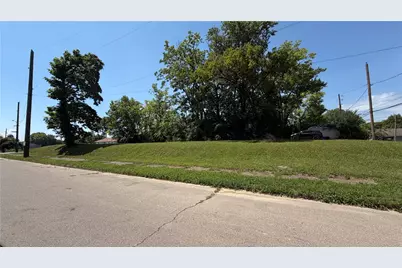1103 W Riverview Avenue, Dayton, OH 45402 - Photo 3