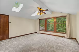 195 Colonial Ln, Dayton, OH 45429 - Photo 35