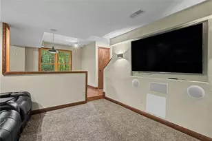 195 Colonial Ln, Dayton, OH 45429 - Photo 47