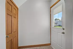 17 E Cottage Ave, Dayton, OH 45449 - Photo 5