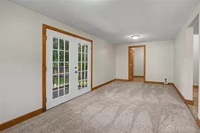 17 E Cottage Avenue, Dayton, OH 45449 - Photo 13