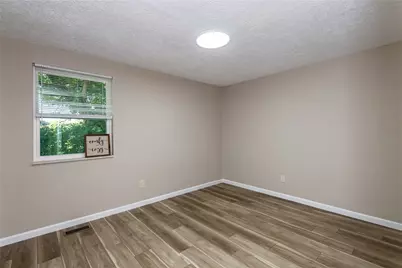 7615 Pomeranian Drive, Huber Heights, OH 45424 - Photo 19