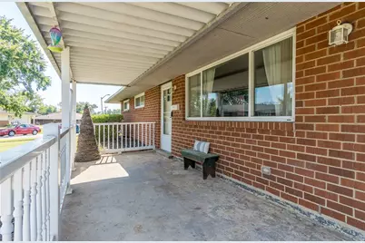 5785 Hinckley Court, Dayton, OH 45424 - Photo 5