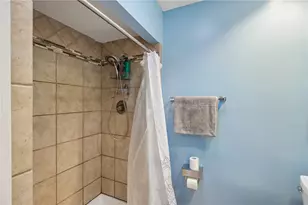 2781 Country Park Dr, Cincinnati, OH 45251 - Photo 25