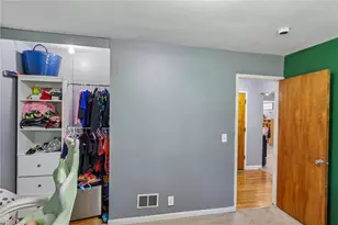 2781 Country Park Dr, Cincinnati, OH 45251 - Photo 15