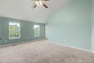 372 Warm Springs Dr, Fairborn, OH 45324 - Photo 9