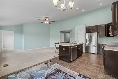 372 Warm Springs Drive, Fairborn, OH 45324 - Photo 17