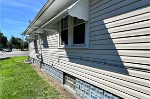 2824 S Smithville Rd, Dayton, OH 45420 - Photo 5