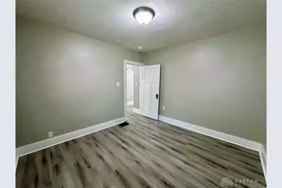 2824 S Smithville Road, Dayton, OH 45420 - Photo 23