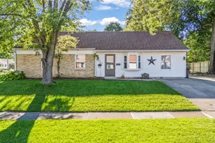 255 Hartshorn Dr, Vandalia, OH 45377 - Photo 1