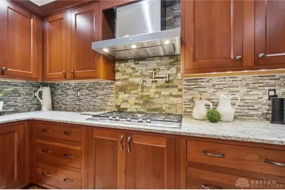 3268 Southfield Drive, Beavercreek, OH 45434 - Photo 9