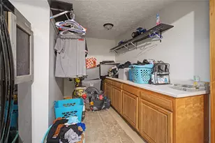 3357 Number Nine Rd, Blanchester, OH 45107 - Photo 31