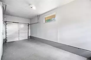 451 McGuerin St, Dayton, OH 45431 - Photo 27