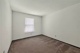 6522 Shull Rd, Huber Heights, OH 45424 - Photo 17