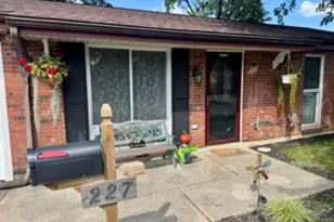 227 Oxford Dr, Fairborn, OH 45324 - Photo 3
