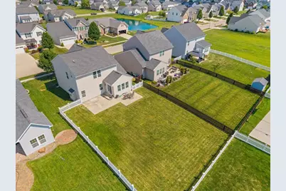 7119 Bluestream Drive, Tipp City, OH 45371 - Photo 51