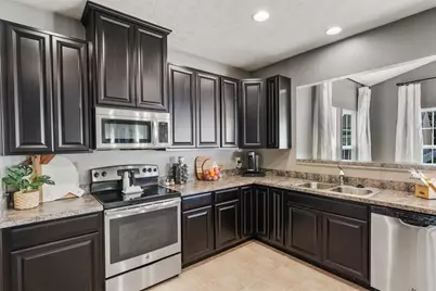7119 Bluestream Drive, Tipp City, OH 45371 - Photo 11