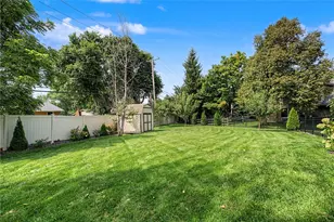 2382 Munger Pointe Dr, Miami Township, OH 45459 - Photo 49
