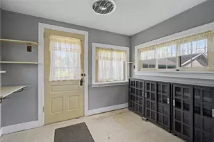 19 E Dayton St, West Alexandria, OH 45381 - Photo 27