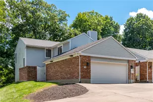 1346 Whispering Woods Dr, West Carrollton, OH 45449 - Photo 1