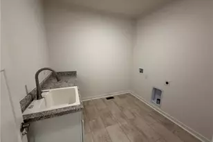 125 Magnolia Ln, Springboro, OH 45066 - Photo 15