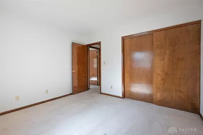 915 N Fairfield Road, Beavercreek, OH 45434 - Photo 15