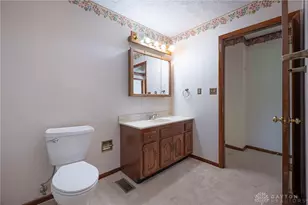 915 N Fairfield Rd, Beavercreek, OH 45434 - Photo 13