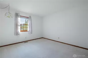 915 N Fairfield Rd, Beavercreek, OH 45434 - Photo 17